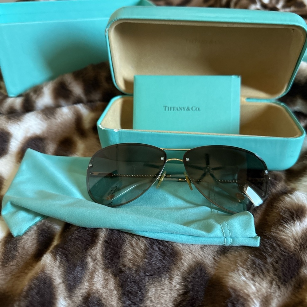 Tiffany & Co. Teal and Silver Aviator Sunglasses